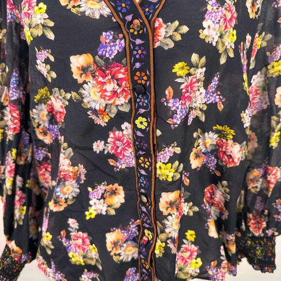 Alice + Olivia Cosima Floral Print Silk Button Up Blouse Size Small - Picture 7 of 8